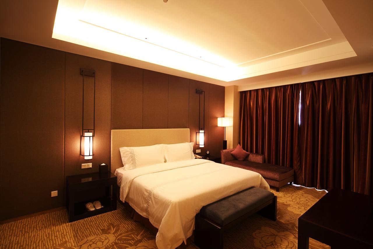 Shenglong Jianguo Hotel Haiyang Haiyang  Ngoại thất bức ảnh
