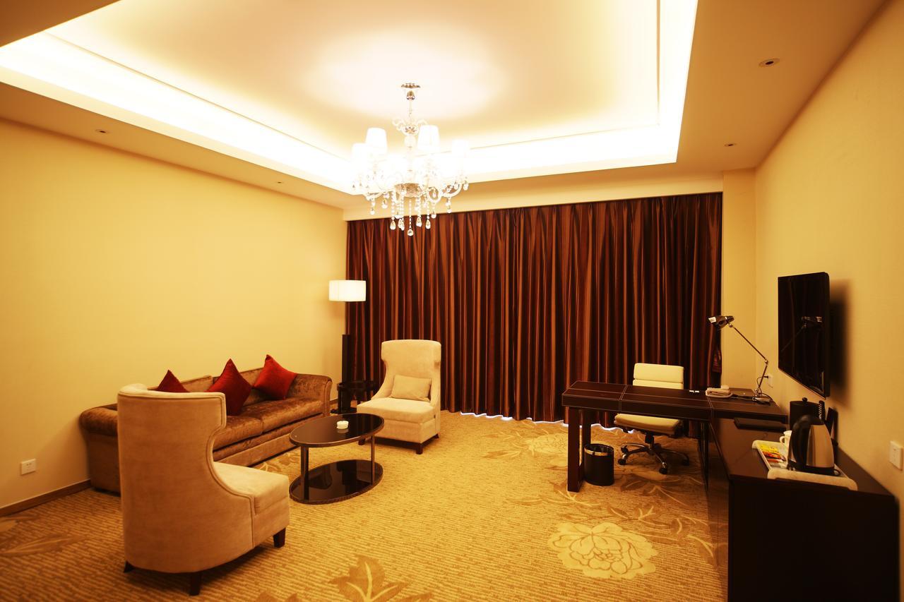 Shenglong Jianguo Hotel Haiyang Haiyang  Ngoại thất bức ảnh