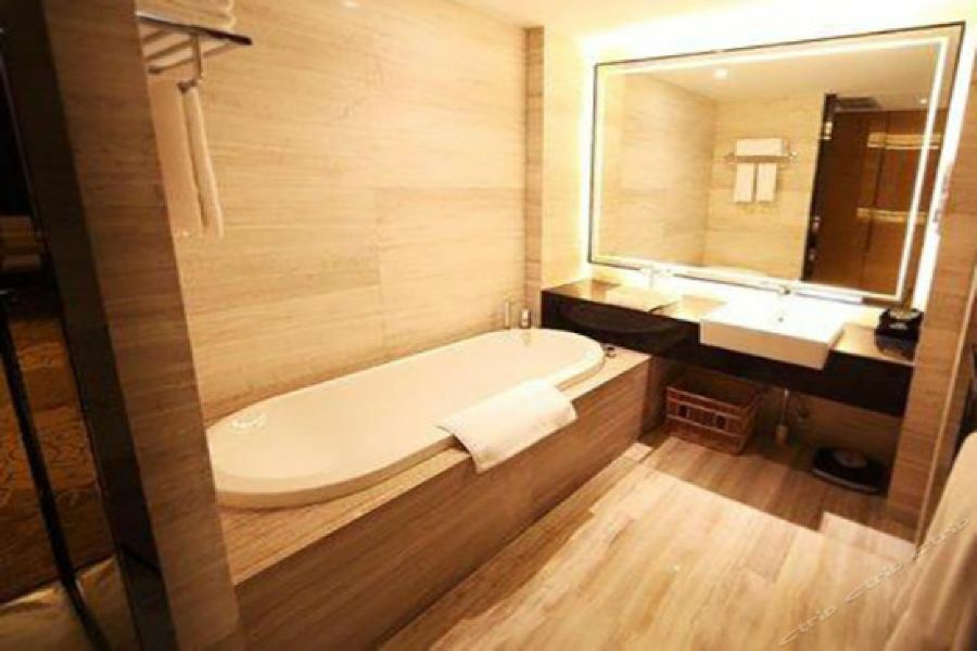 Shenglong Jianguo Hotel Haiyang Haiyang  Ngoại thất bức ảnh